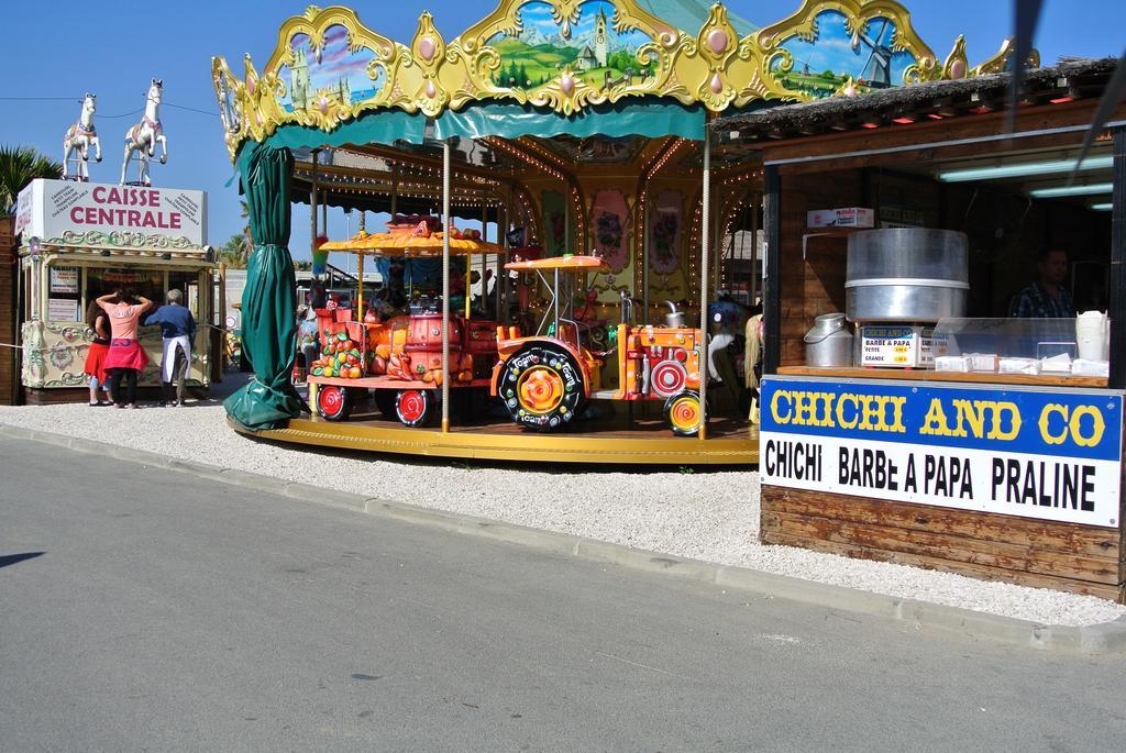 Azur Beach Гримо Екстериор снимка
